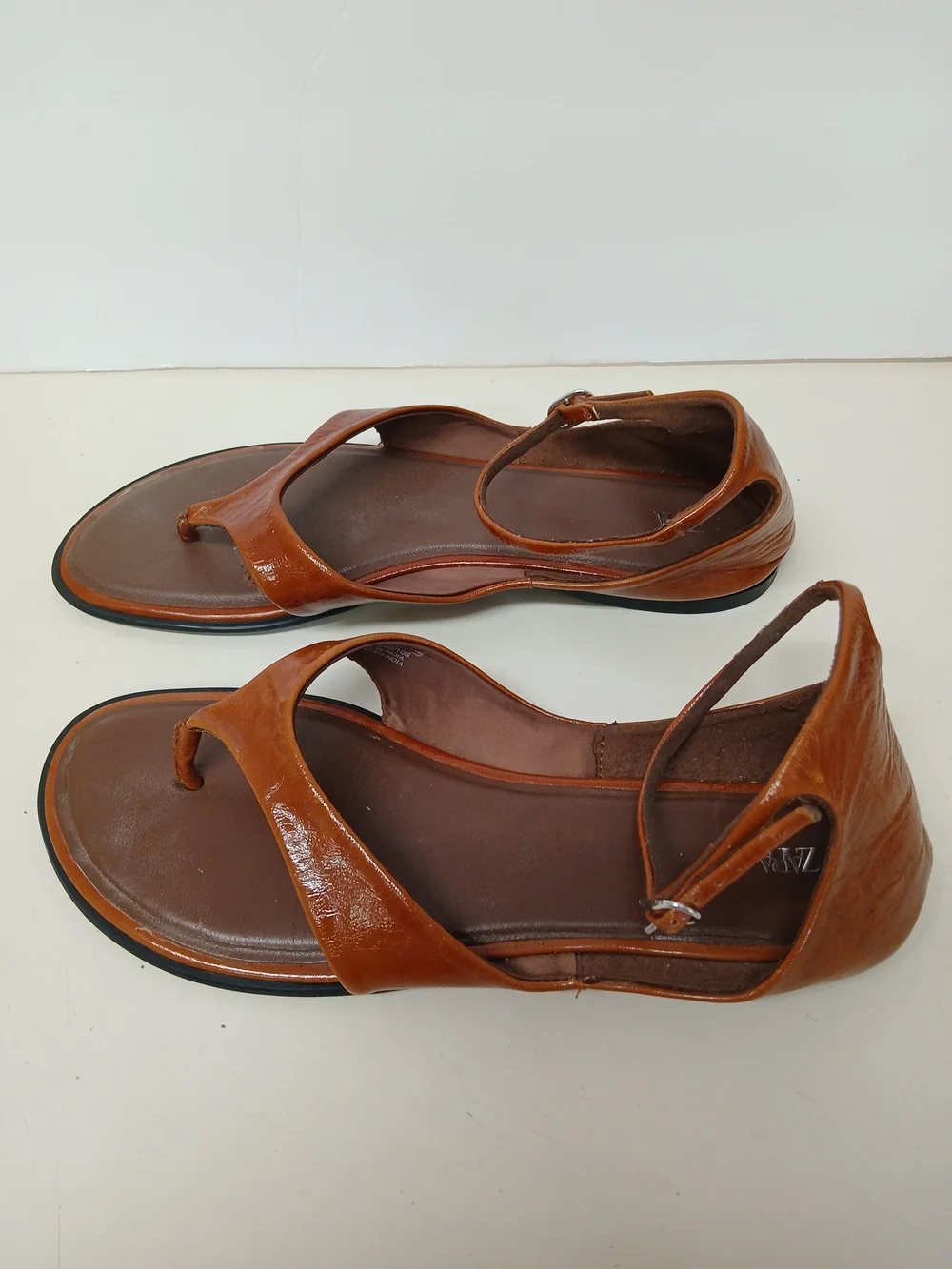 Zara Brown Leather Ankle-Strap Toe-Loop Sandals - Picture 2 of 7
